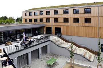 170 Betten, 58 Zimmer: Die neue Jugendherberge liegt direkt am Markkleeberger See